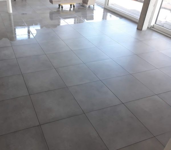 Screenshot_20250917-172815_Photos